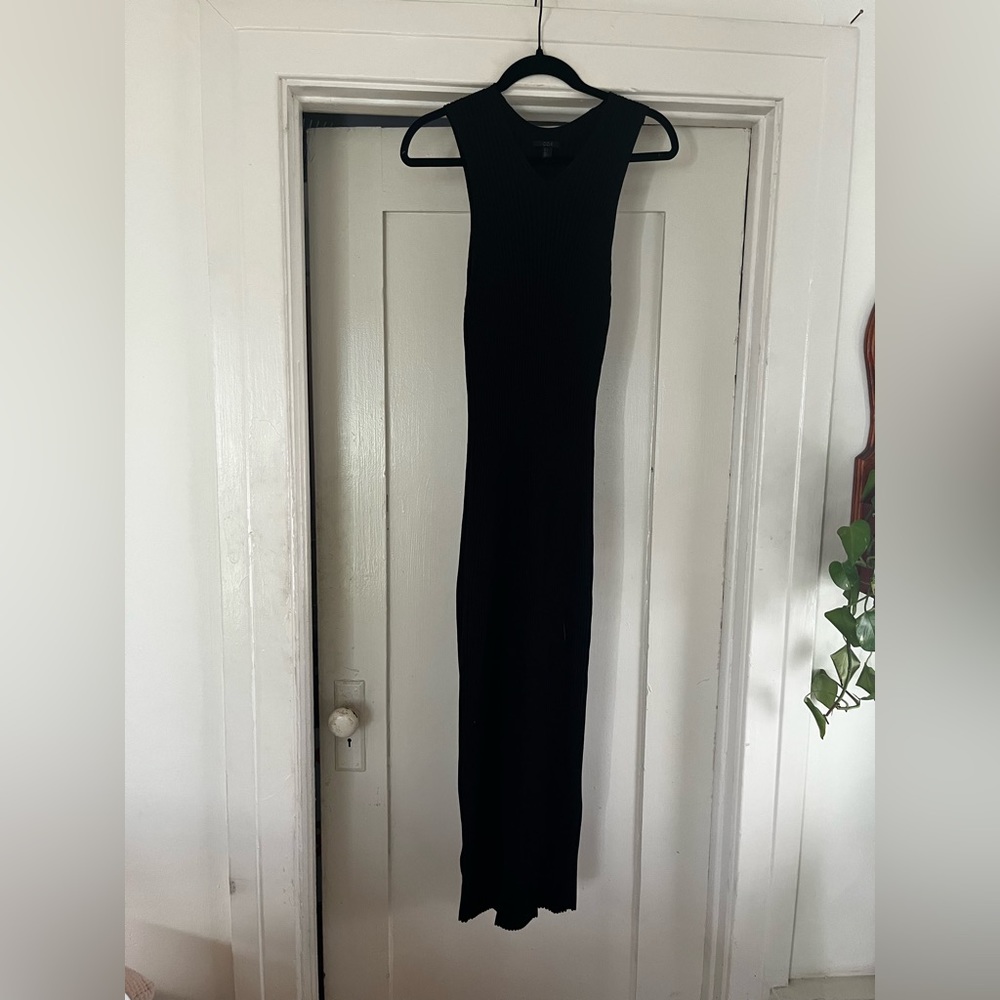 COS Knitted Maxi Sleeveless Dress